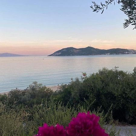 Mare Suite Iraklitsa Nea Iraklitsa Buitenkant foto