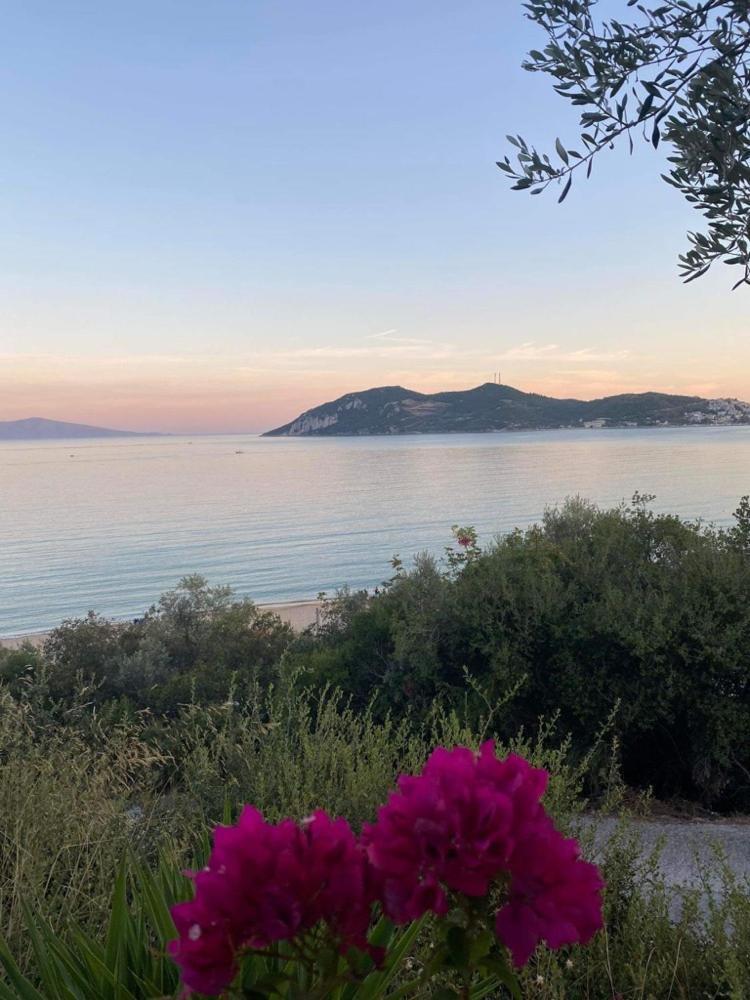 Mare Suite Iraklitsa Nea Iraklitsa Buitenkant foto
